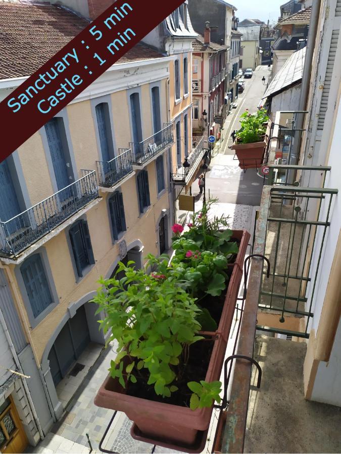 Private Independant Flat - Lourdes City Center - 2 Balconies Eksteriør billede